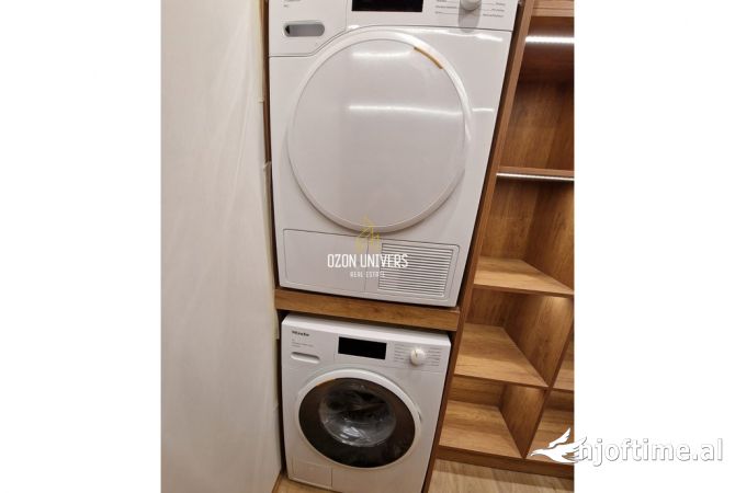 Appartamento in affitto a Tirana 2+1, Arredato
