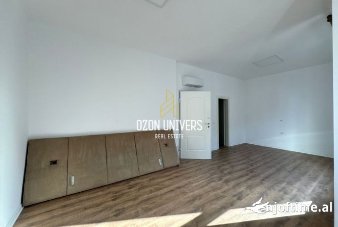 Njesi/Zyre per shitje ne rrugen e Kavajes, Galeria Roma !