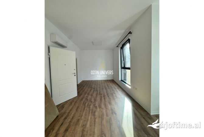 Njesi/Zyre per shitje ne rrugen e Kavajes, Galeria Roma !