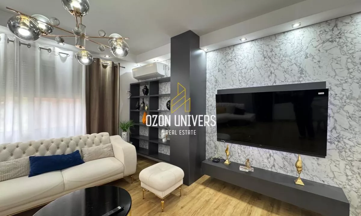 Appartamento in affitto a Tirana 2+1, Arredato