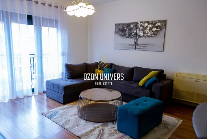 Shtepi me qera Apartament ne Tirane, 2+1, Mobilimi E mobiluar, Pagesa 75,000  Leke.
