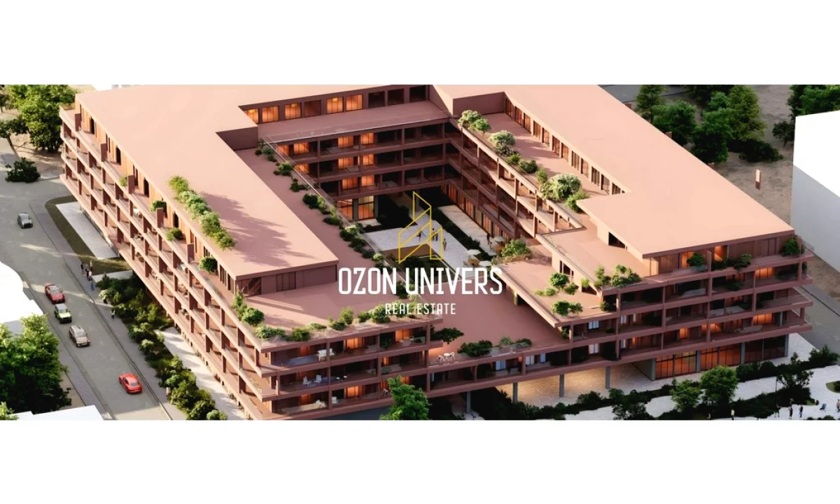 Duplex (casa a 2 piani) in vendita a Durazzo 1+1, Vuoto