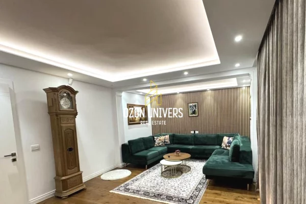 Shtepi me qera Shtepi Private ne Tirane, 3+1, Mobilimi E mobiluar, Pagesa 1,500  Euro.