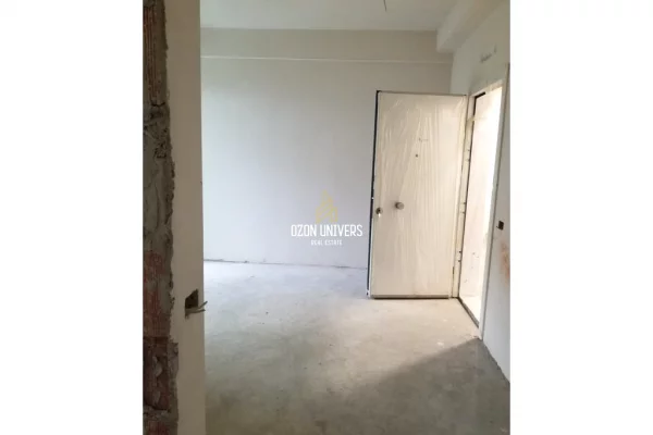 Apartment for sale in Tirana 1+1, Emty