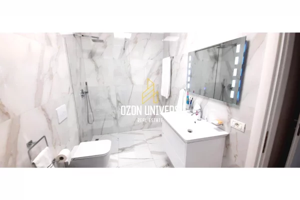 Shtepi ne shitje Apartament ne Tirane, 2+1, Mobilimi E mobiluar, Pagesa 213,000  Euro.