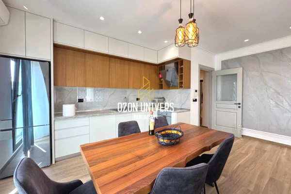 Appartamento in affitto a Tirana 2+1, Arredato