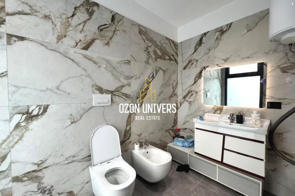 Appartamento in affitto a Tirana 2+1, Arredato