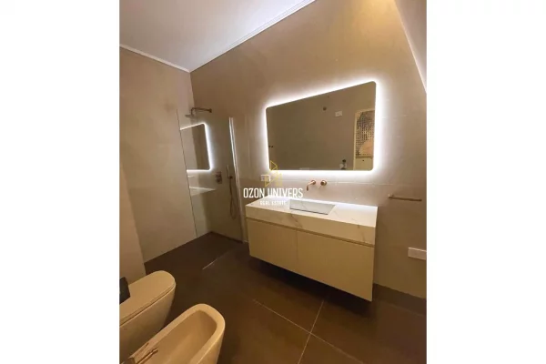 Appartamento in affitto a Tirana 2+1, Arredato