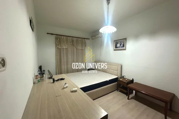 Shtepi ne shitje Apartament ne Tirane, 2+1, Mobilimi E mobiluar, Pagesa 155,000  Euro.