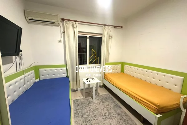 Shtepi ne shitje Apartament ne Tirane, 2+1, Mobilimi E mobiluar, Pagesa 155,000  Euro.