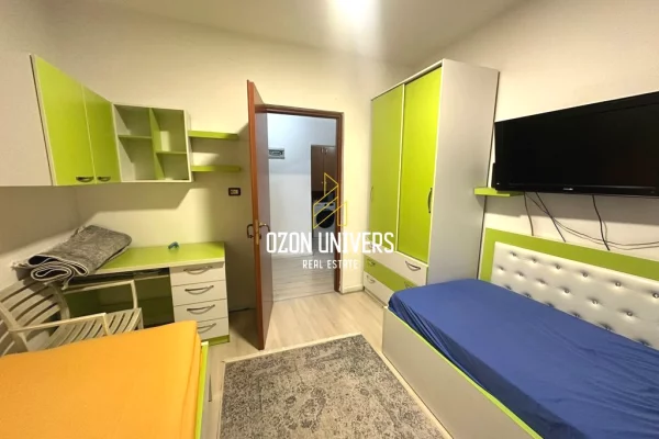 Shtepi ne shitje Apartament ne Tirane, 2+1, Mobilimi E mobiluar, Pagesa 155,000  Euro.