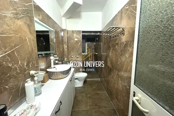 Shtepi ne shitje Apartament ne Tirane, 2+1, Mobilimi E mobiluar, Pagesa 155,000  Euro.