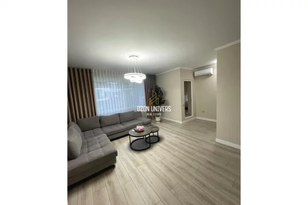 Apartament 1+1 për qira tek Rruga e Kosovarëve!