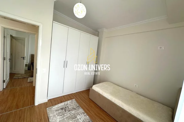 Shtepi ne shitje Apartament ne Tirane, 2+1, Mobilimi E mobiluar, Pagesa 203,000  Euro.