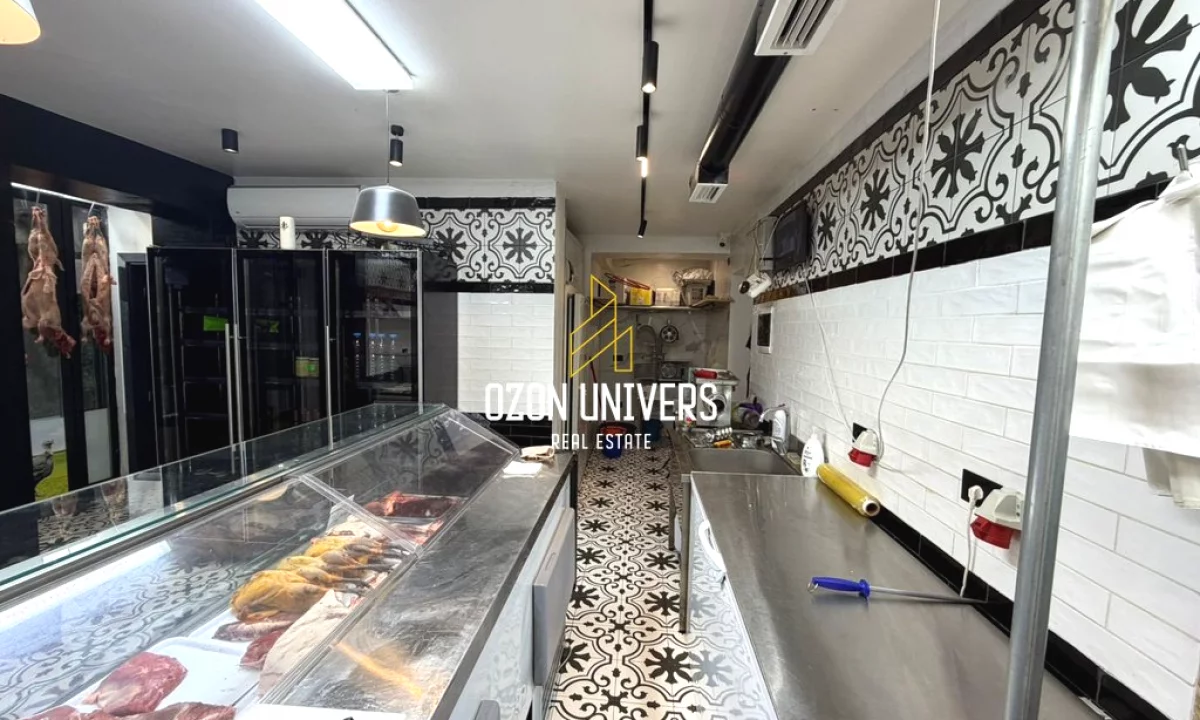 Ambient Biznesi ne Shitje, Rruga 5 Maji!