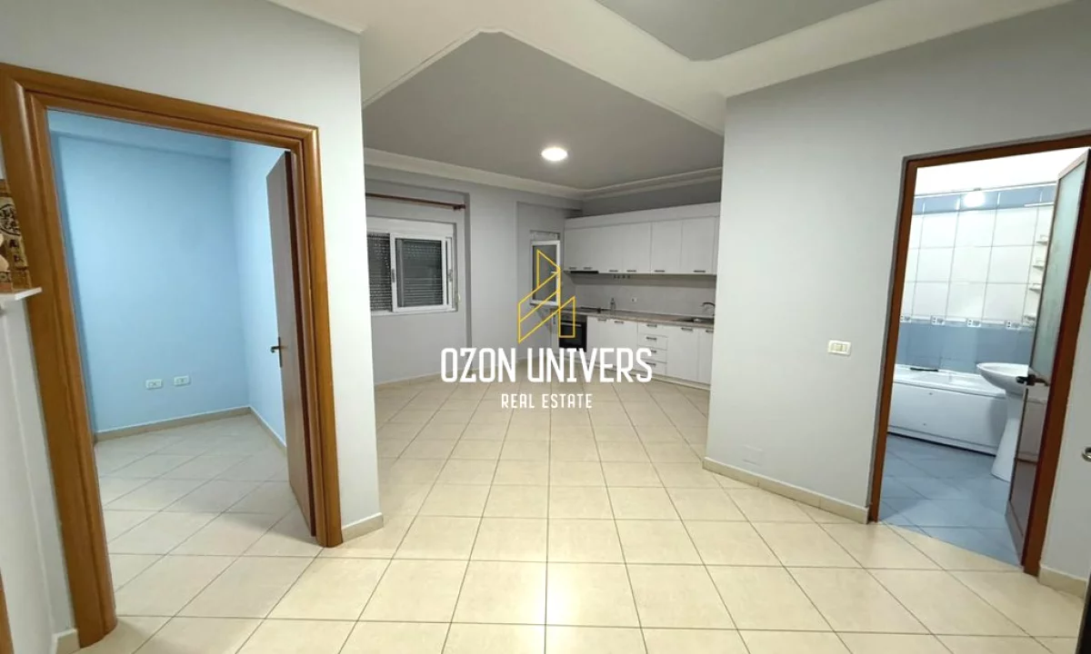 Appartamento in affitto a Tirana 2+1, Vuoto