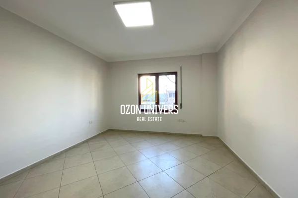 Apartment for rent in Tirana 2+1, Emty
