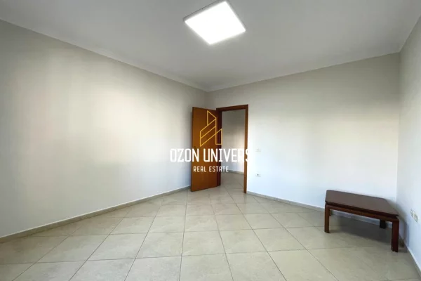 Apartment for rent in Tirana 2+1, Emty