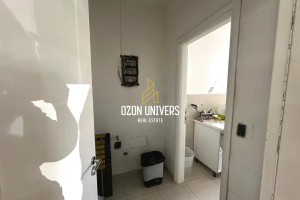 Biznes Fast-Food per Shitje, Bulevardi Bajram Curri!