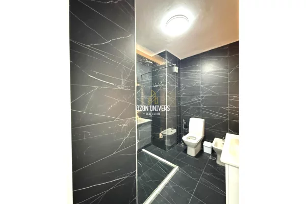 Shtepi me qera Apartament ne Tirane, 2+1, Mobilimi E mobiluar, Pagesa 800  Euro.