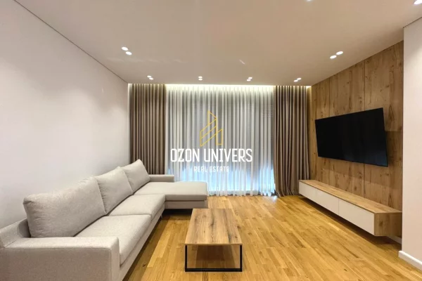 Vilë moderne për qira pranë TEG!