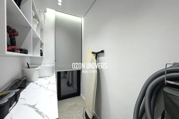 Shtepi me qera Vila Luksoze ne Tirane, 4+1, Mobilimi E mobiluar, Pagesa 3,300  Euro.