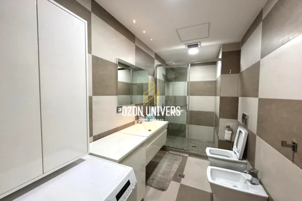 Shtepi me qera Apartament ne Tirane, 2+1, Mobilimi E mobiluar, Pagesa 1,000  Euro.