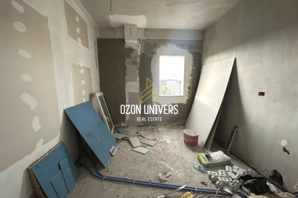 Shtepi ne shitje Apartament ne Tirane, 2+1, Mobilimi Bosh, pa mobiluar, Pagesa 120,000  Euro.