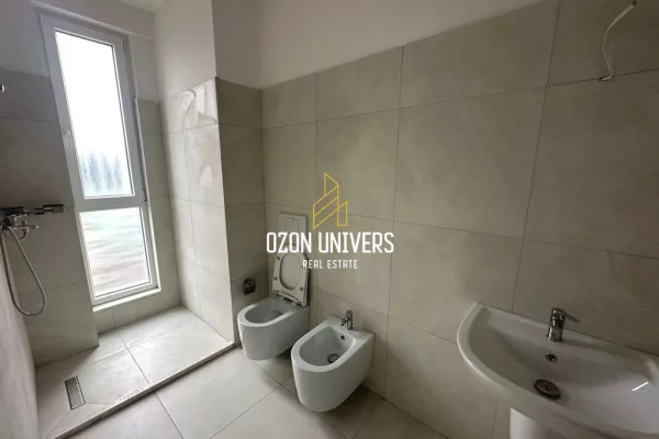 Shtepi me qera Apartament ne Tirane, 2+1, Mobilimi E mobiluar, Pagesa 750  Euro.