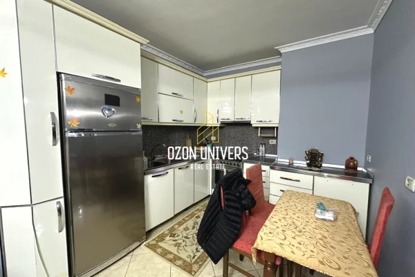 Shtepi me qera Apartament ne Tirane, 1+1, Mobilimi E mobiluar, Pagesa 450  Euro.