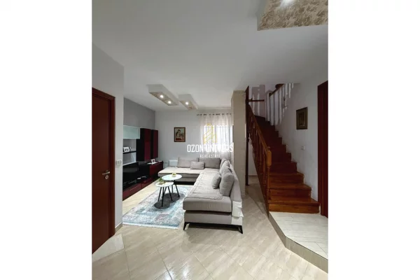 Shtepi ne shitje 3+1 ne Tirane - 285,000 Euro