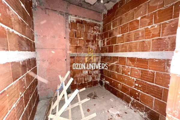 Apartment for sale in Tirana 2+1, Emty