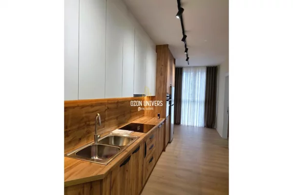 Shtepi me qera Apartament ne Tirane, 2+1, Mobilimi E mobiluar, Pagesa 65,000  Leke.