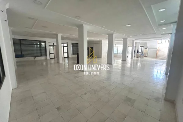 🏢✨ Jepet me qira Ndertese 8-kateshe – Elbasan