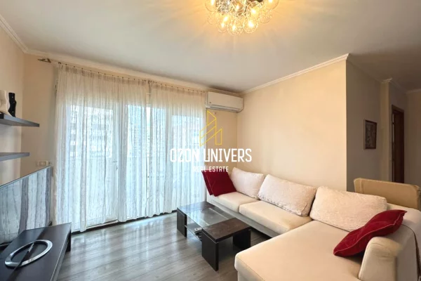 Apartament 2+1+2 për qira në Bllok, pranë Juridikut!