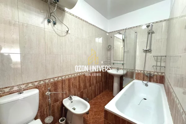 Shtepi me qera Apartament ne Tirane, 2+1, Mobilimi E mobiluar, Pagesa 900  Euro.