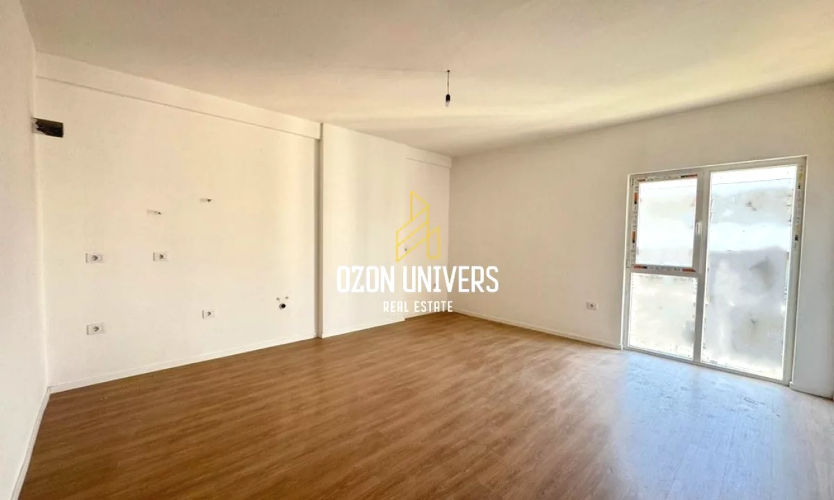 Apartment for sale in Tirana 2+1, Emty