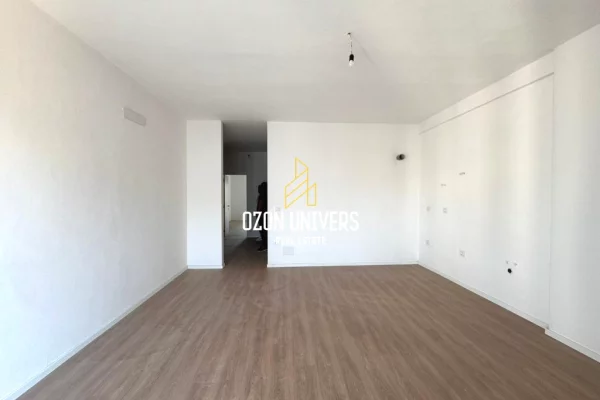 Apartment for sale in Tirana 2+1, Emty