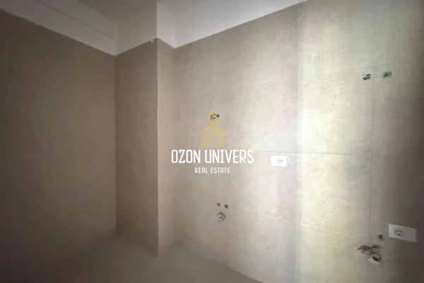 Apartment for sale in Tirana 2+1, Emty