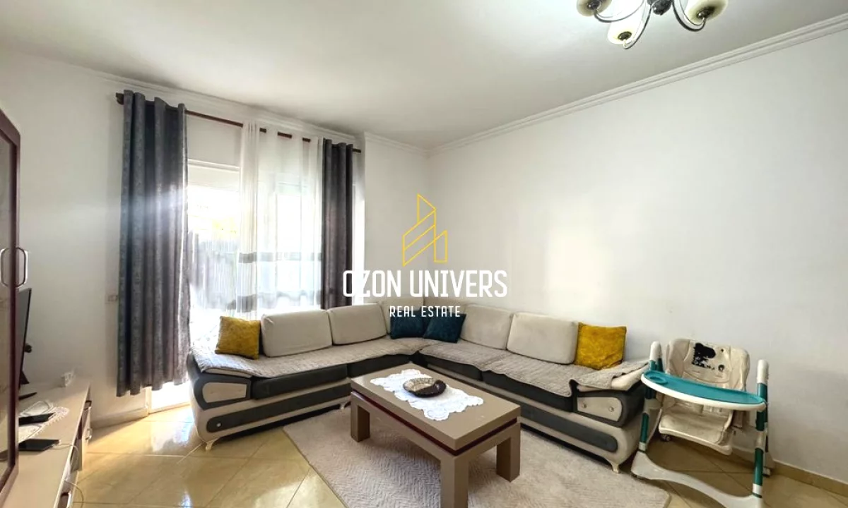 Shtepi me qera Apartament ne Tirane, 2+1, Mobilimi E mobiluar, Pagesa 450  Euro.