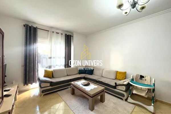 Shtepi me qera Apartament ne Tirane, 2+1, Mobilimi E mobiluar, Pagesa 450  Euro.