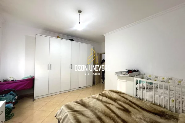 Shtepi me qera Apartament ne Tirane, 2+1, Mobilimi E mobiluar, Pagesa 450  Euro.