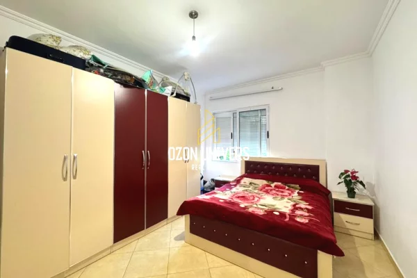 Shtepi me qera Apartament ne Tirane, 2+1, Mobilimi E mobiluar, Pagesa 450  Euro.
