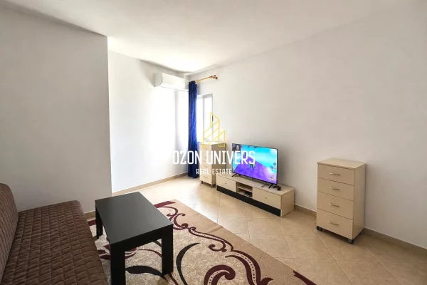 Shtepi ne shitje Apartament ne Tirane, 1+1, Mobilimi E mobiluar, Pagesa 125,000  Euro.
