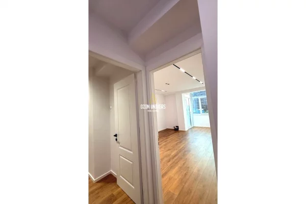 Shtepi ne shitje Apartament ne Tirane, 1+1, Mobilimi Bosh, pa mobiluar, Pagesa 155,000  Euro.