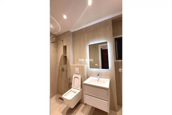 Shtepi ne shitje Apartament ne Tirane, 1+1, Mobilimi Bosh, pa mobiluar, Pagesa 155,000  Euro.