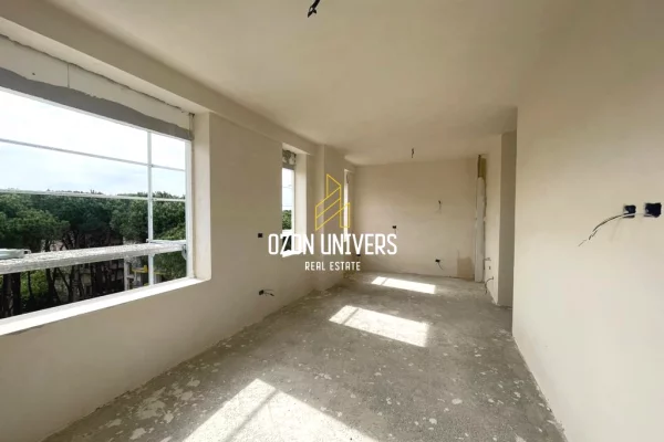 Apartment for sale in Durres 1+1, Emty