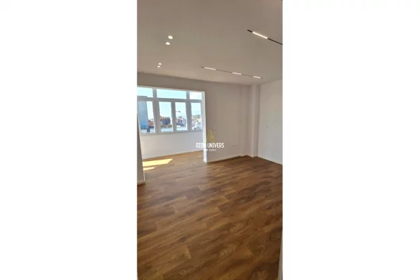 Shtepi ne shitje Apartament ne Tirane, 1+1, Mobilimi Bosh, pa mobiluar, Pagesa 165,000  Euro.