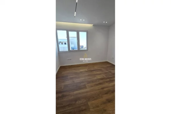 Shtepi ne shitje Apartament ne Tirane, 1+1, Mobilimi Bosh, pa mobiluar, Pagesa 165,000  Euro.