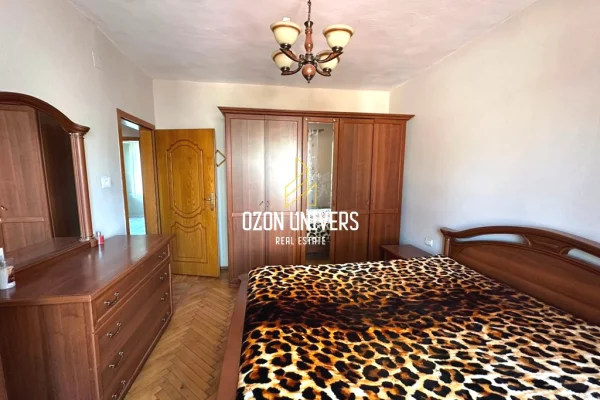 Shtepi ne shitje Apartament ne Tirane, 2+1, Mobilimi E mobiluar, Pagesa 159,000  Euro.